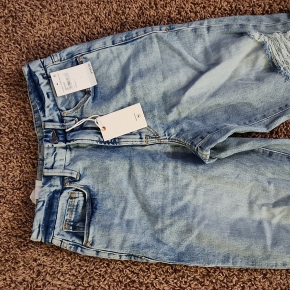 Good American Good Boy distressed light wash Indigo117 2 26 NWT boyfriend - Picture 9 of 15